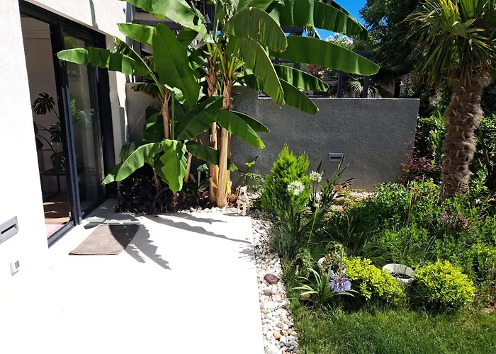Apartment With Private Pool